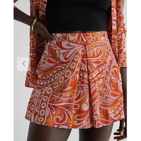 Express High Waisted Printed Mini Skort NWT in Orange Size 2 - Picture 2 of 13